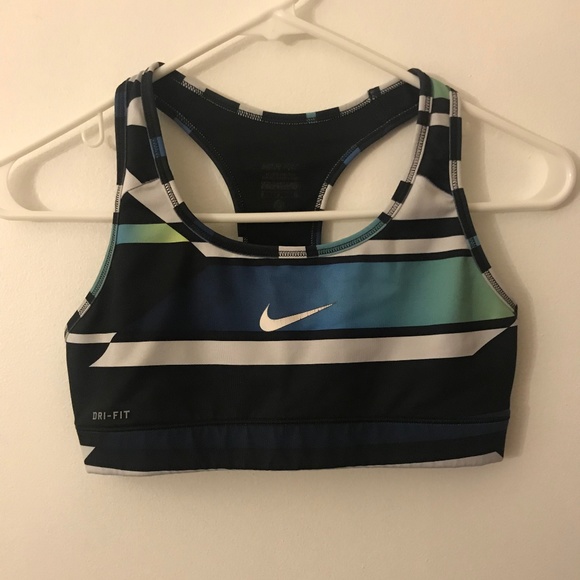 Nike Sports Bra - Picture 1 of 4